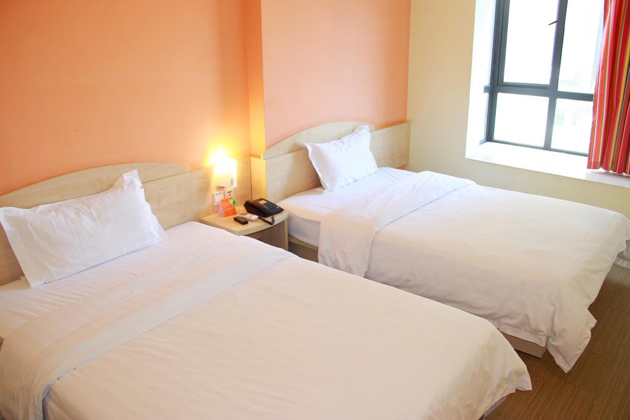 7Days Inn Nanjing Xinjiekou Shanghai Road Subway Station المظهر الخارجي الصورة